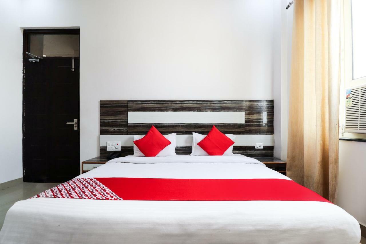 Oyo 39959 Hotel Bandhan Bahraich Exterior photo