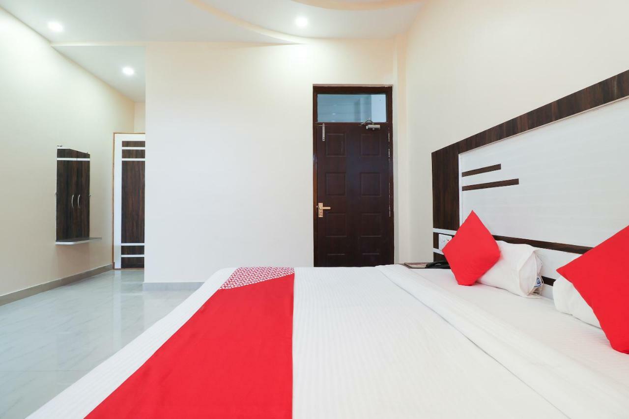 Oyo 39959 Hotel Bandhan Bahraich Exterior photo