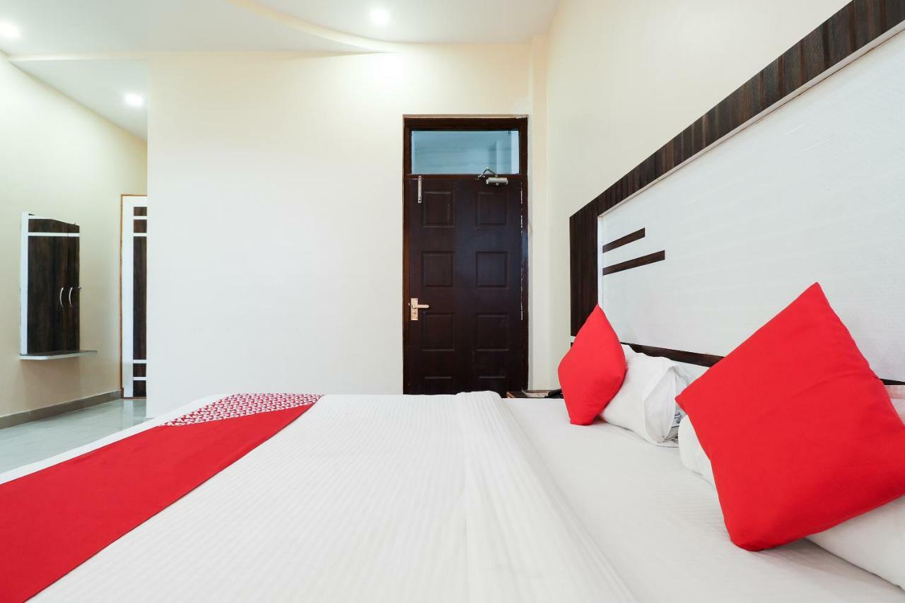 Oyo 39959 Hotel Bandhan Bahraich Exterior photo