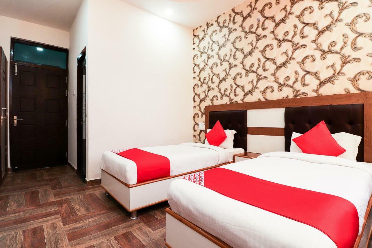 Oyo 39959 Hotel Bandhan Bahraich Exterior photo