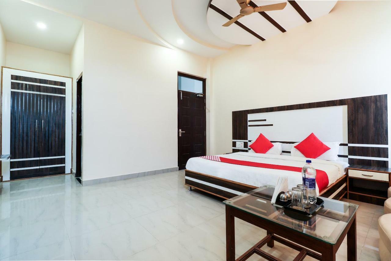 Oyo 39959 Hotel Bandhan Bahraich Exterior photo